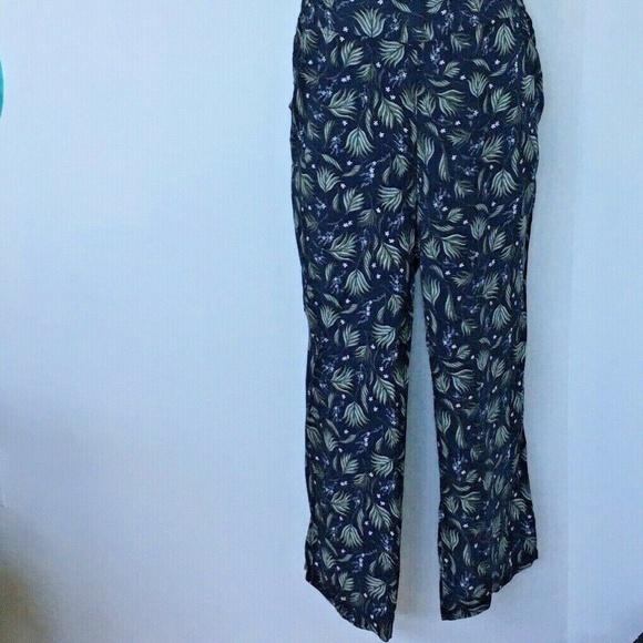 Green Cove Jumpsuit Blue & Green Floral Size M - Picture 10 of 11